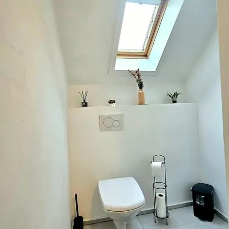 Bird 14 Apartment
